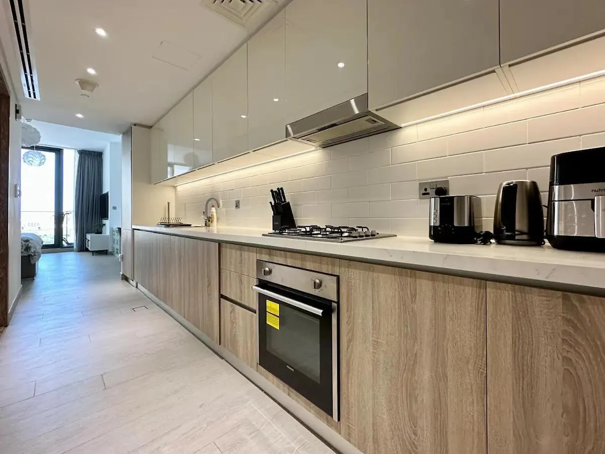 Dubai Marina, Liv Residence, Luxury Studio Apartment